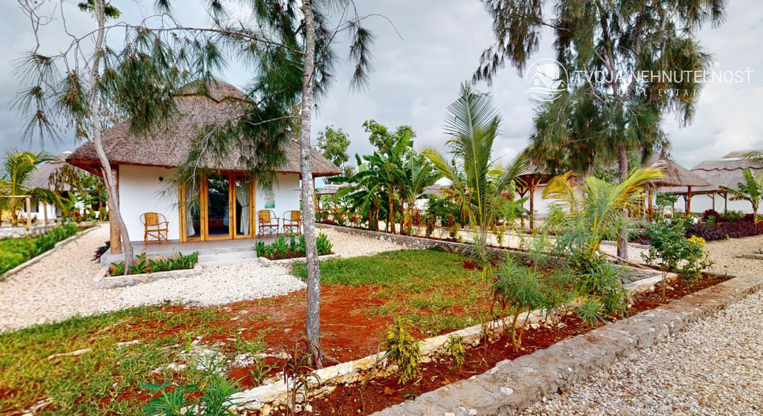 Zaria resort Zanzibar - dovolenkový prenájom bungalovu s dvomi spálňami a záhradou pre dva páry D10