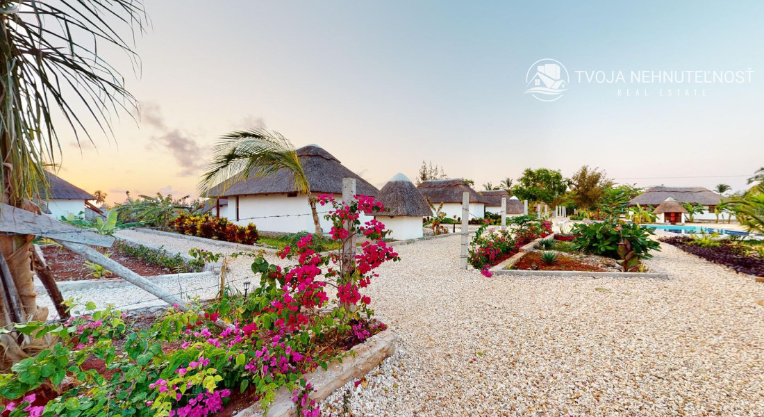 Zaria resort Zanzibar - dovolenkový prenájom bungalovu s dvomi spálňami a záhradou pre dva páry D10