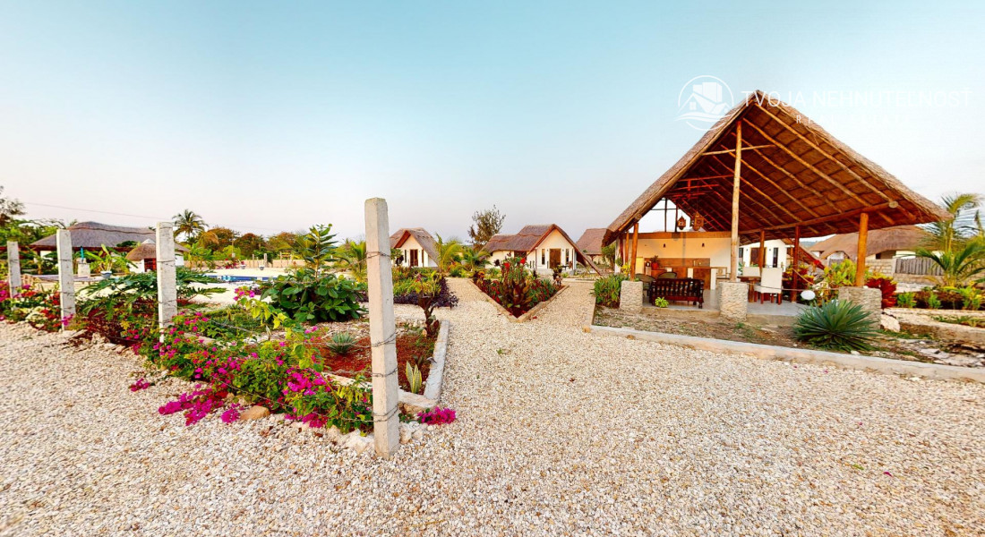 Zaria resort Zanzibar - dovolenkový prenájom bungalovu s dvomi spálňami a záhradou pre dva páry D10