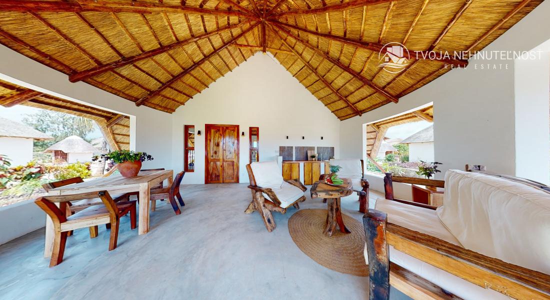 Zaria resort Zanzibar - dovolenkový prenájom bungalovu s dvomi spálňami a záhradou pre 2 páry D11