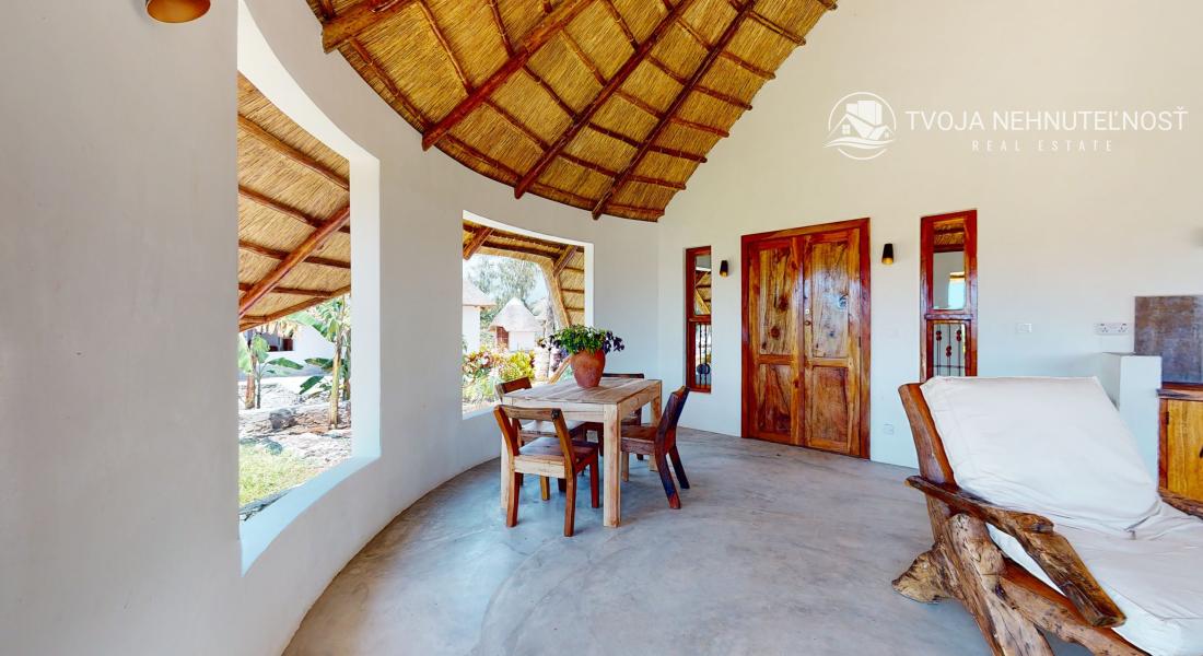 Zaria resort Zanzibar - dovolenkový prenájom bungalovu s dvomi spálňami a záhradou pre 2 páry D11