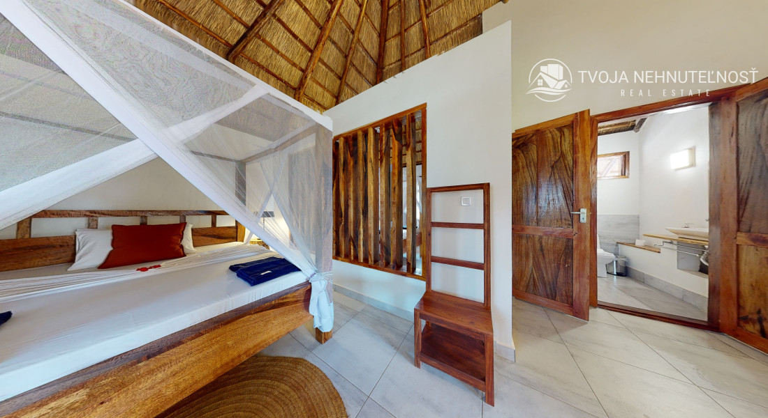 Zaria resort Zanzibar - dovolenkový prenájom bungalovu s dvomi spálňami a záhradou pre 2 páry D11