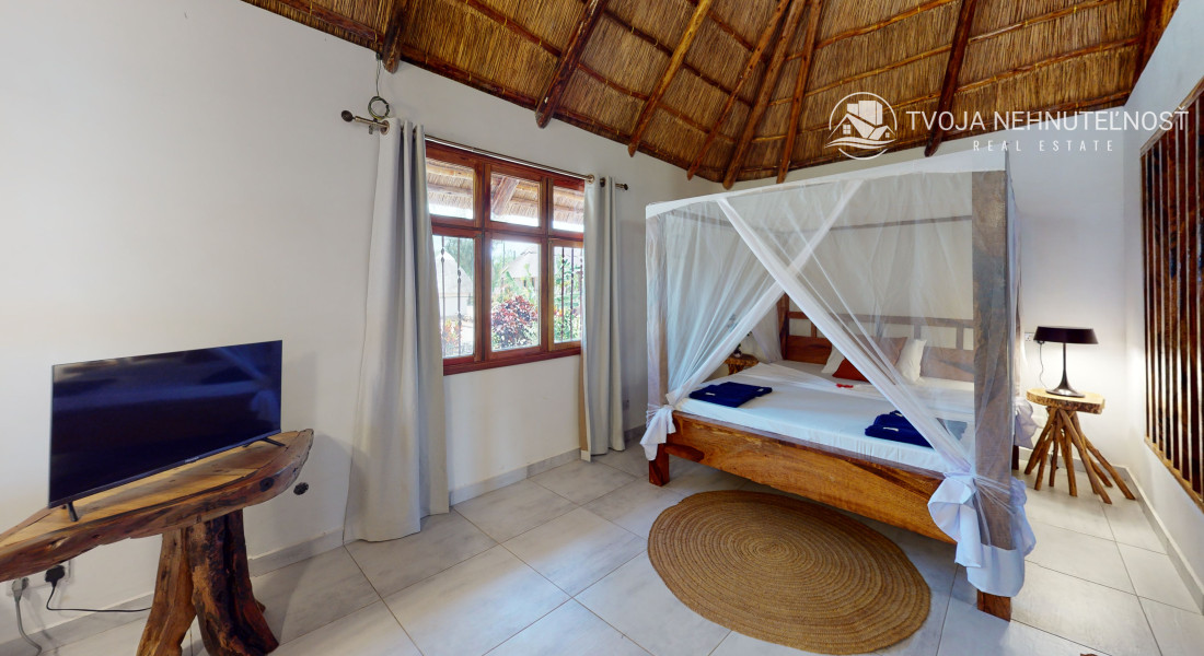 Zaria resort Zanzibar - dovolenkový prenájom bungalovu s dvomi spálňami a záhradou pre 2 páry D11