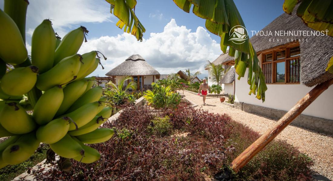 Zaria resort Zanzibar - luxusný poschodový dom, balkón s výhľadom na more a záhradou pre dve osoby D08