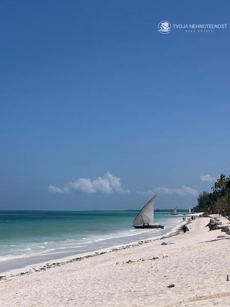 Zaria resort Zanzibar - luxusný poschodový dom, balkón s výhľadom na more a záhradou pre dve osoby D08