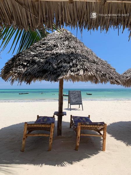 Zaria resort Zanzibar - luxusný poschodový dom, balkón s výhľadom na more a záhradou pre dve osoby D08
