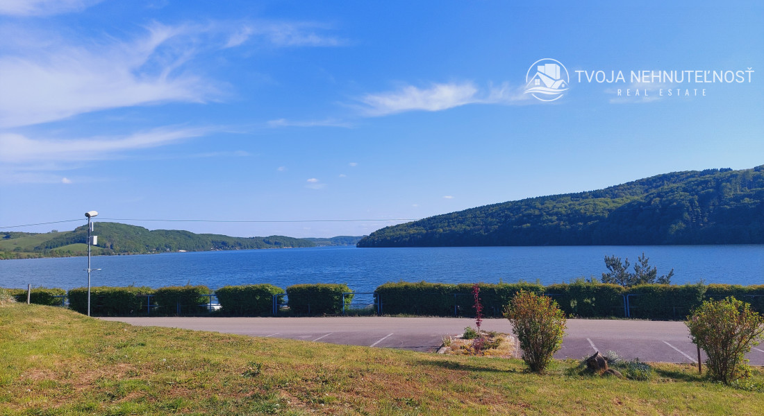 Na predaj murovaná poschodová rekreačná chata Domaša