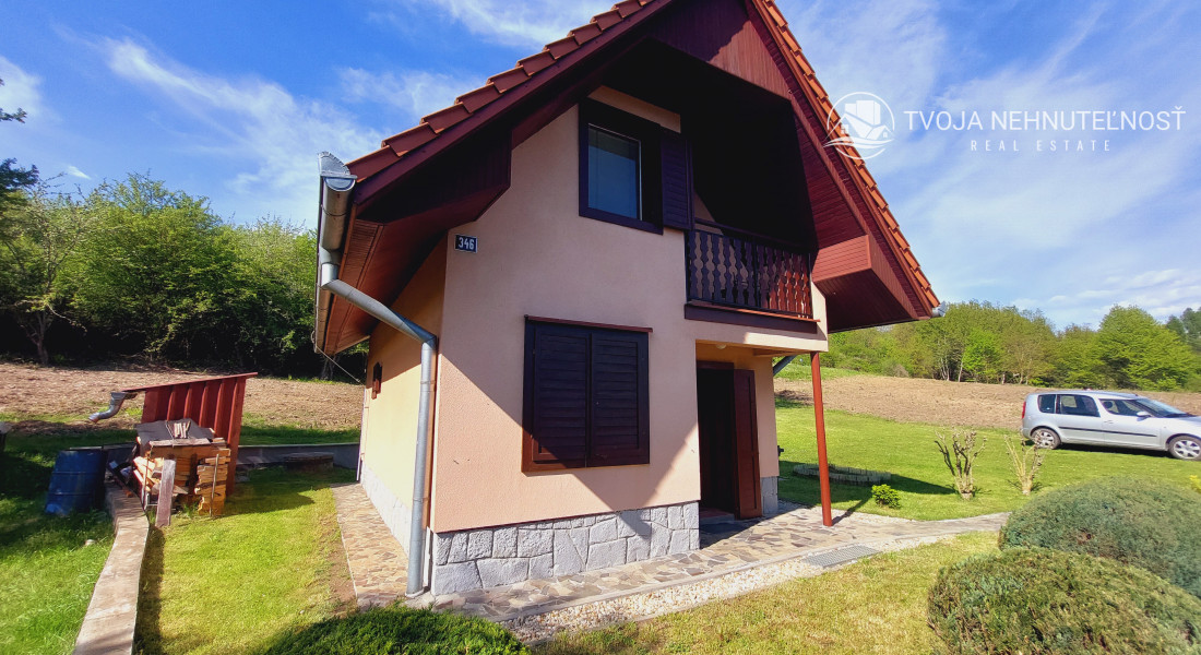 Na predaj murovaná poschodová rekreačná chata Domaša