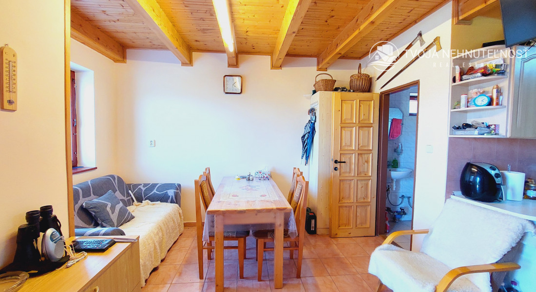 Na predaj murovaná poschodová rekreačná chata Domaša