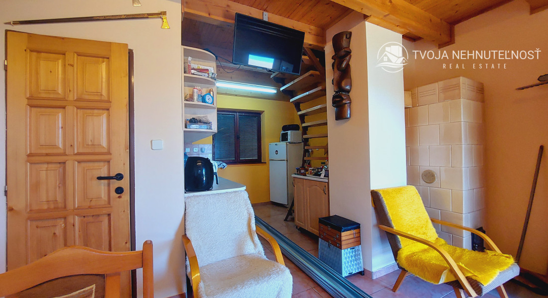 Na predaj murovaná poschodová rekreačná chata Domaša