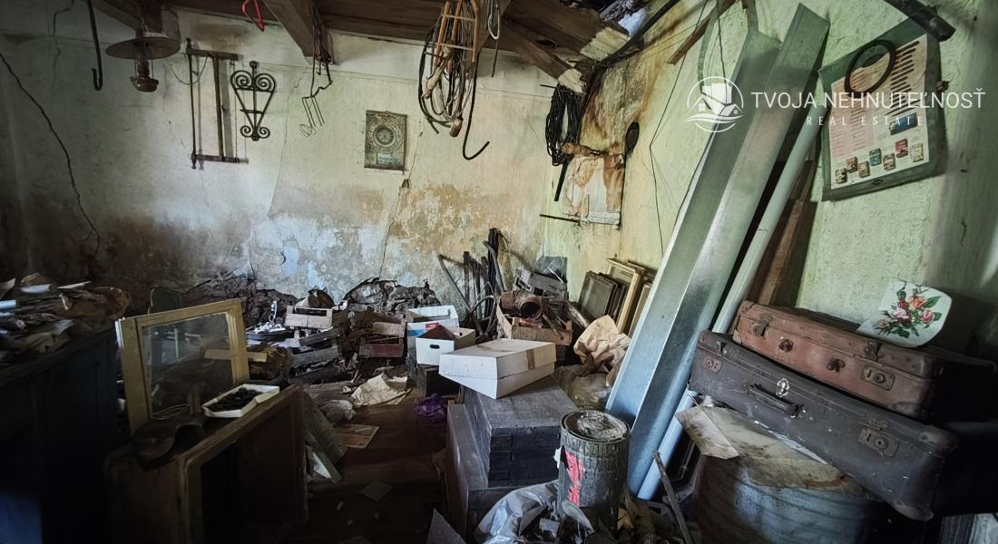 Rodinný dom Hanušovce so skvelým potenciálom pre zručného majstra so vzťahom k histórii