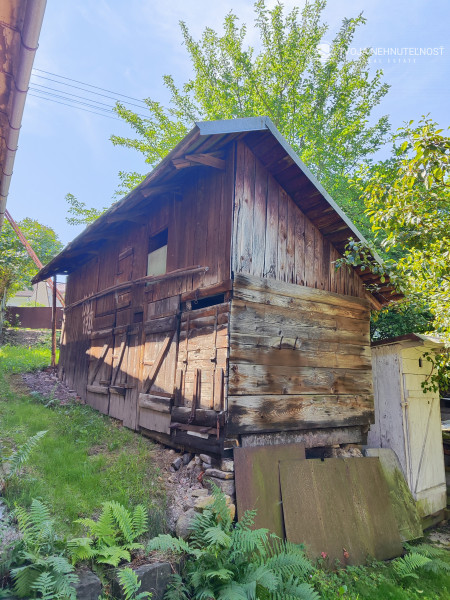 Rodinný dom Hanušovce so skvelým potenciálom pre zručného majstra so vzťahom k histórii
