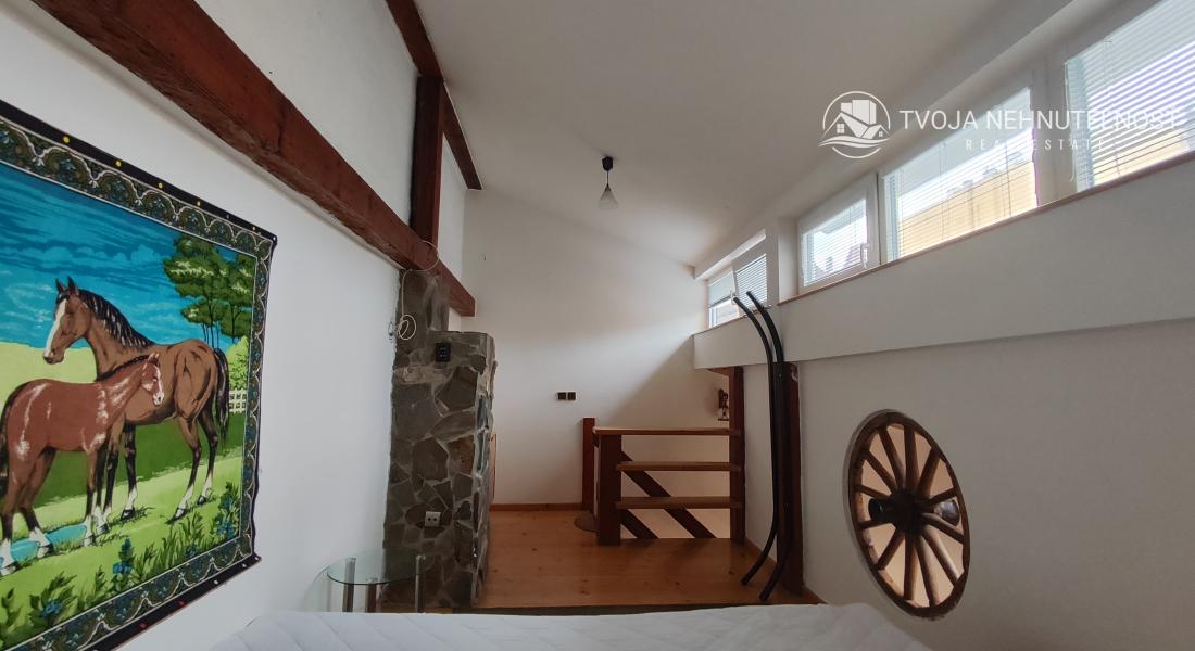 Prenajatý do 1.9.2024...2 izbový zariadený byt v centre mesta na Františkánskom námestí