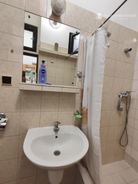 Prenajatý do 1.9.2024...2 izbový zariadený byt v centre mesta na Františkánskom námestí