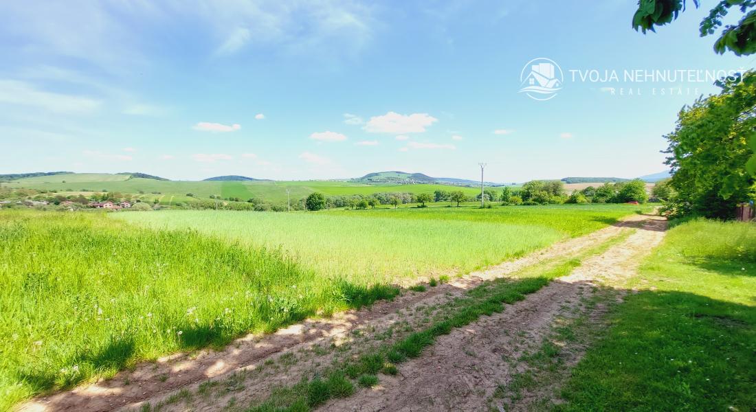 Perspektívny investičný pozemok na krátky horizont - určený na výstavbu domov, obec Čelovce, okres Prešov