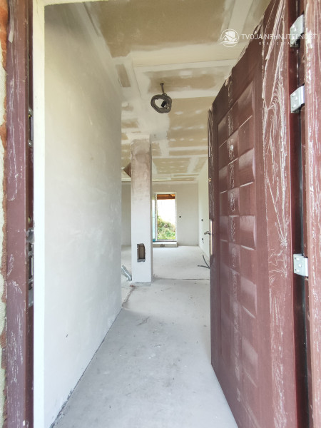 5 izbový rodinný holodom na veľkorysom pozemku 1050 m2 v obci Podhorany