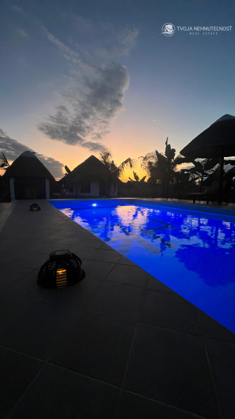 Dovolenkový prenájom Zanzibar - bungalov pre náročných - so záhradou a bazénom