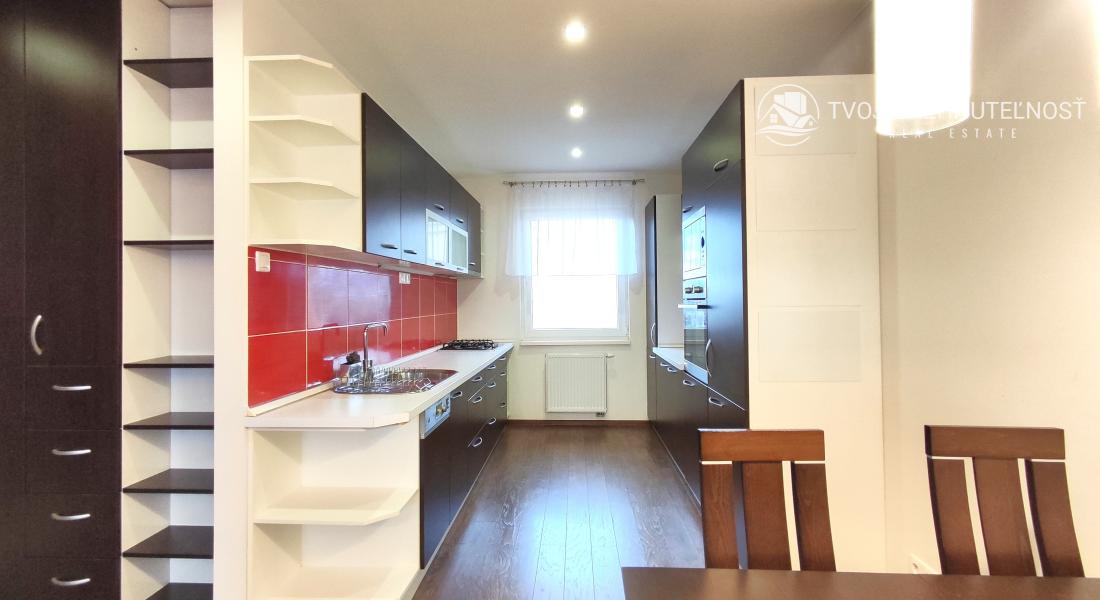 Prenajatý do 1.6.2026 .... krásny 3 izbový mezonetový byt v nadstavbe Budovateľská ulica