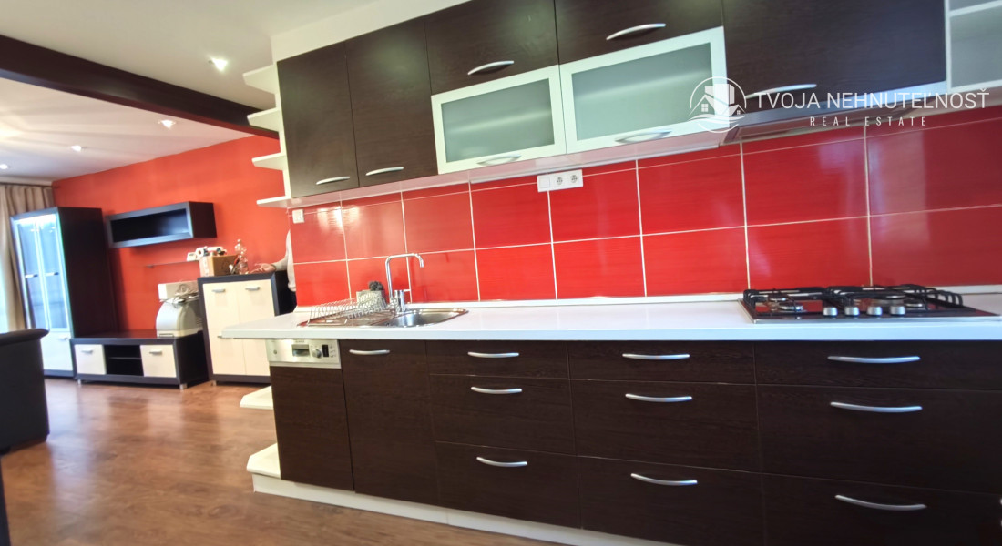 Prenajatý do 1.6.2026 .... krásny 3 izbový mezonetový byt v nadstavbe Budovateľská ulica