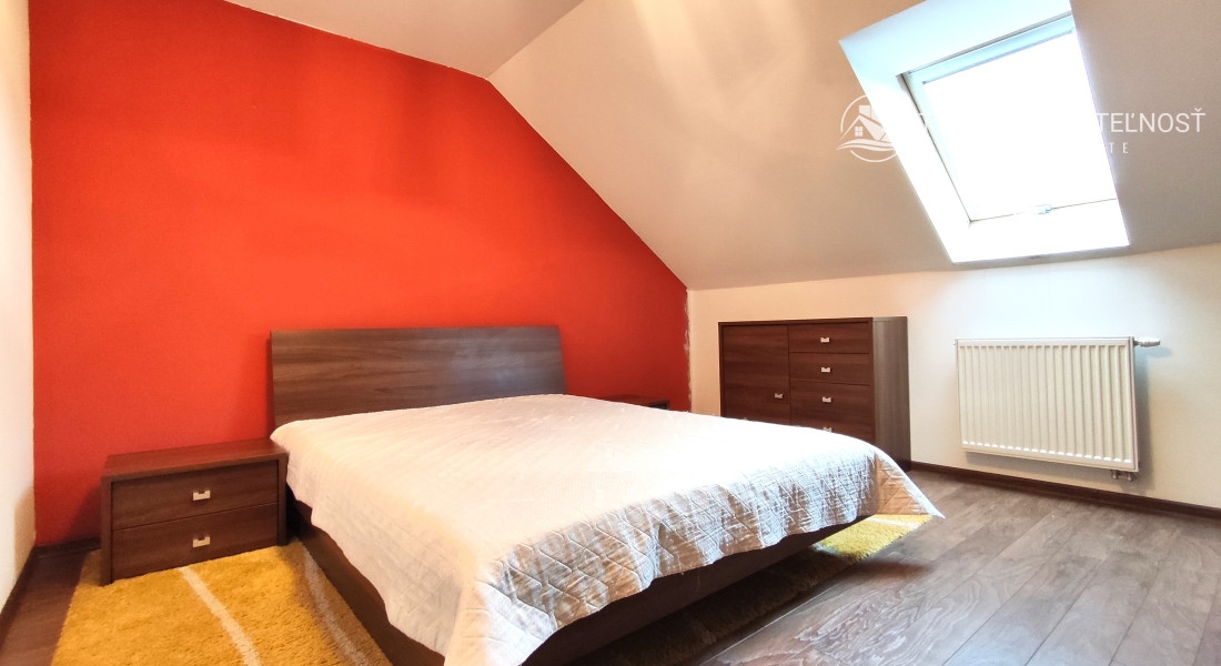 Prenajatý do 1.6.2026 .... krásny 3 izbový mezonetový byt v nadstavbe Budovateľská ulica