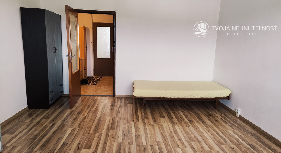 Prenajatý do 31.01.2026.... Prenájom 1 izbového bytu Sekčov Sibírska, čiastočne zariadený