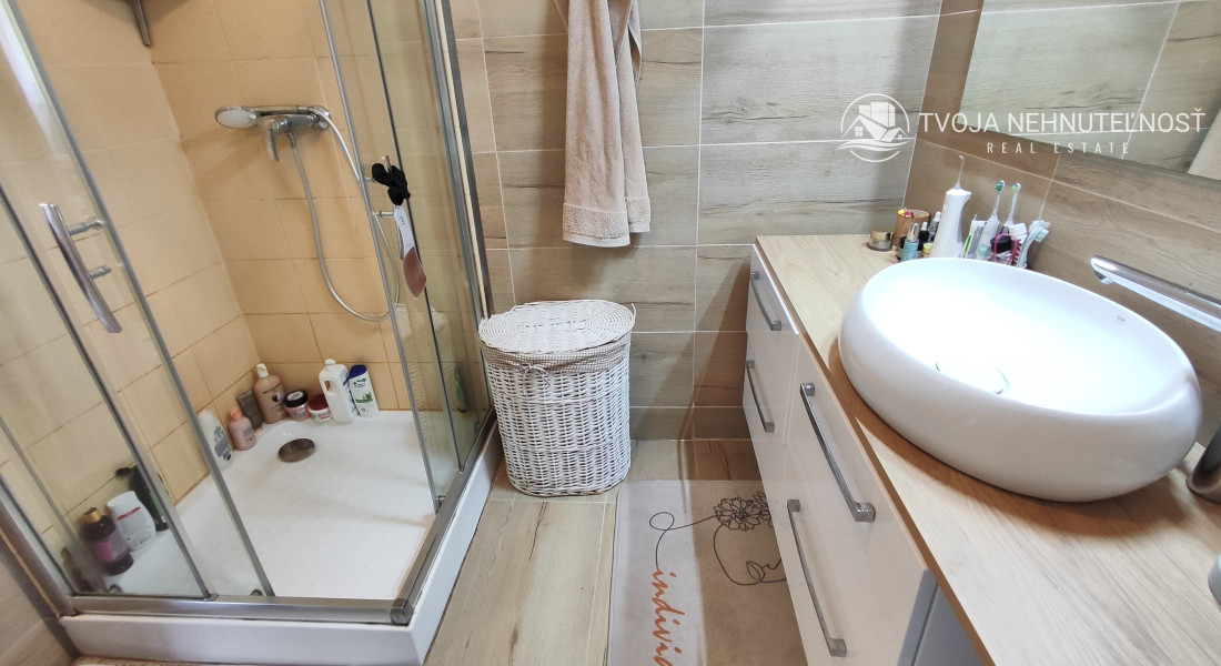 Krásny rodinný dom ihneď na bývanie kompletná rekonštrukcia Súľovská, za Kalváriou