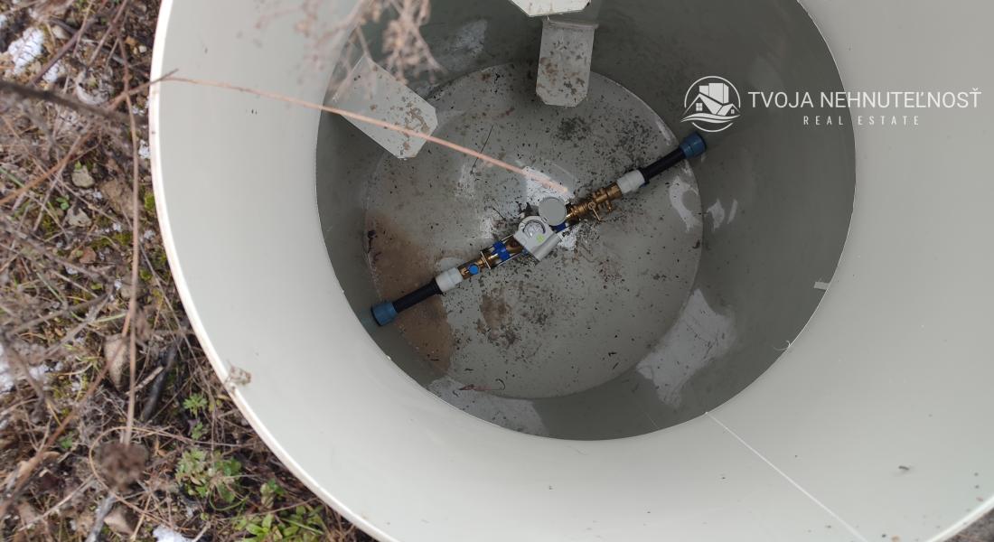 NOVÁ PONUKA! Na predaj 4 izbový tehlový holodom Vyšná Šebastová, komfortný pozemok 8,5a