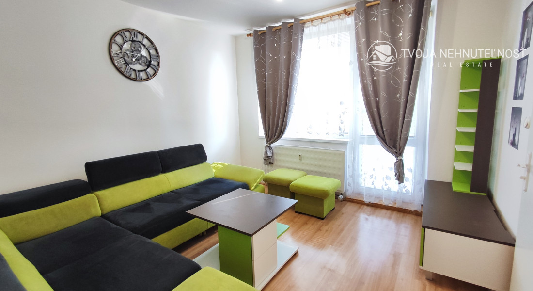 Prenajatý do 30.05.2026... útulný zariadený 3 izbový byt Sídlisko 3  - s dvomi loggiami, Prešov ul. Prostejovská