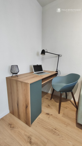 Prenajatý do 1.1.2026....Exkluzívny 2 izbový byt po kompletnej dizajnovej rekonštrukcii na Sekčove, 60 m2