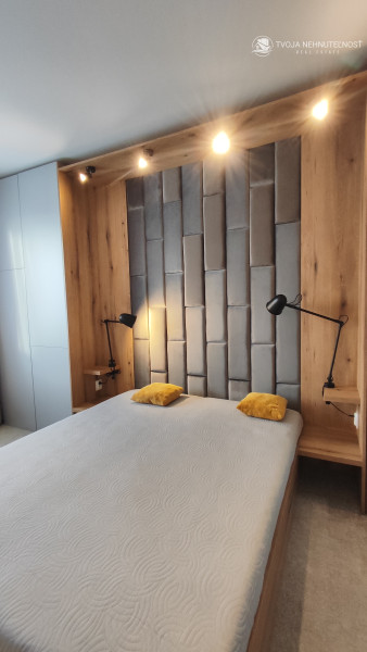 Prenajatý do 1.1.2026....Exkluzívny 2 izbový byt po kompletnej dizajnovej rekonštrukcii na Sekčove, 60 m2