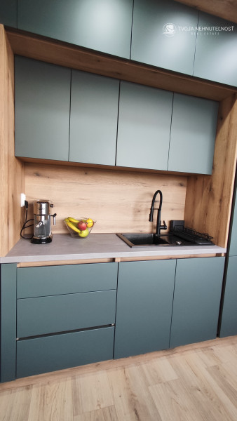 Prenajatý do 1.1.2026....Exkluzívny 2 izbový byt po kompletnej dizajnovej rekonštrukcii na Sekčove, 60 m2