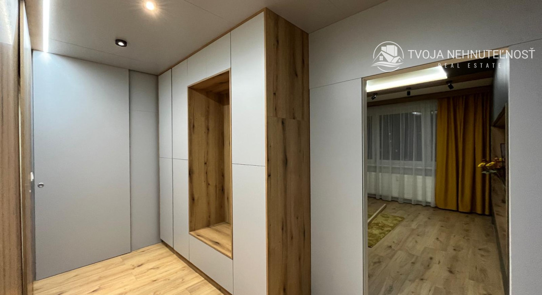 Prenajatý do 1.1.2026....Exkluzívny 2 izbový byt po kompletnej dizajnovej rekonštrukcii na Sekčove, 60 m2