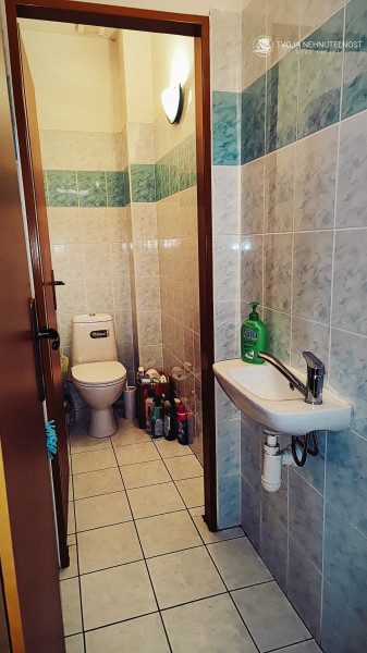 Priestor na prenájom na Hlavnej ulici vo dvore - I.poschodie