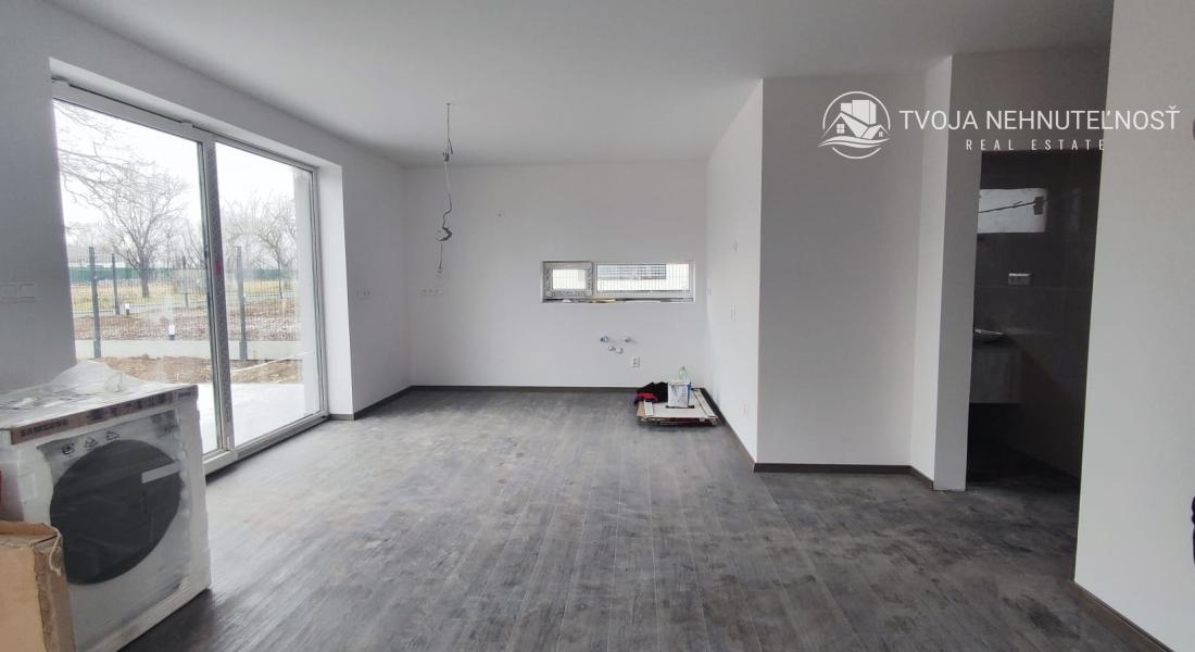 Posledný 3 izbový murovaný dom s pozemkom 502 m2 FINTICE-GRIBĽOVEC