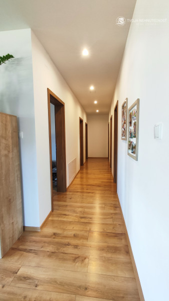 Na predaj krásny 4 izbový dom s možnosťou realizácie obytného podkrovia na 2 izby, veľkorysý pozemok 1000 m2, Fintice