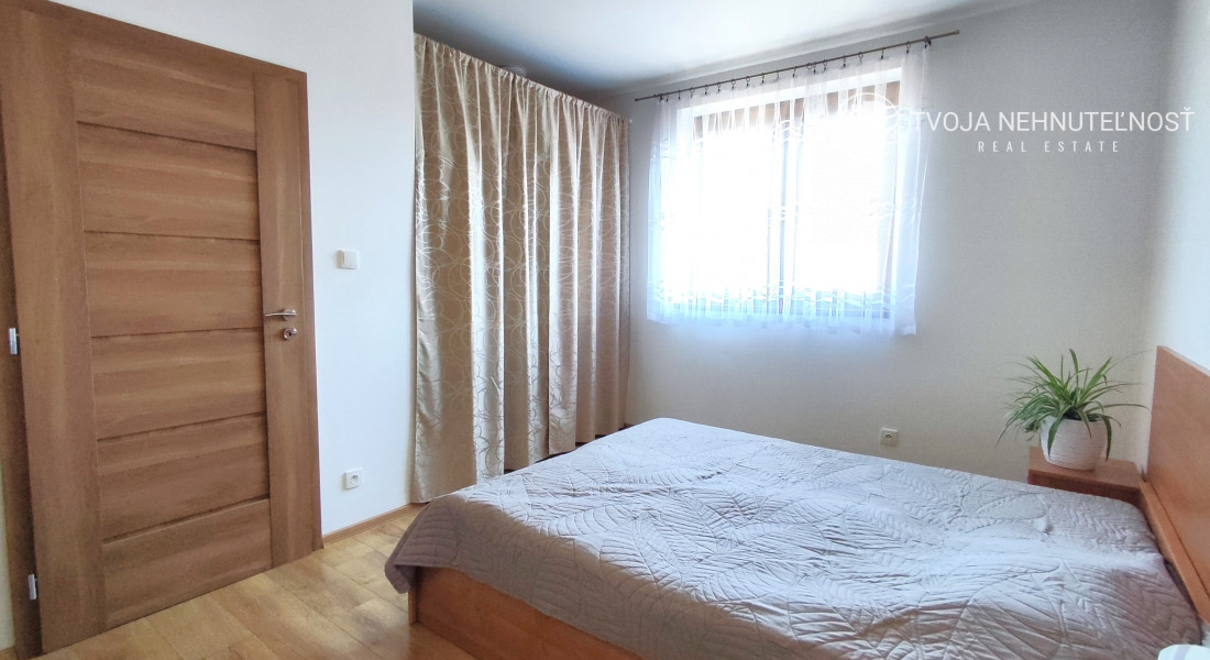 Na predaj krásny 4 izbový dom s možnosťou realizácie obytného podkrovia na 2 izby, veľkorysý pozemok 1000 m2, Fintice