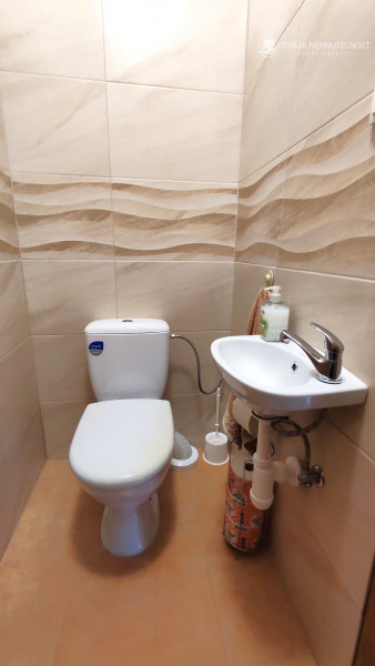 Na predaj krásny 4 izbový dom s možnosťou realizácie obytného podkrovia na 2 izby, veľkorysý pozemok 1000 m2, Fintice