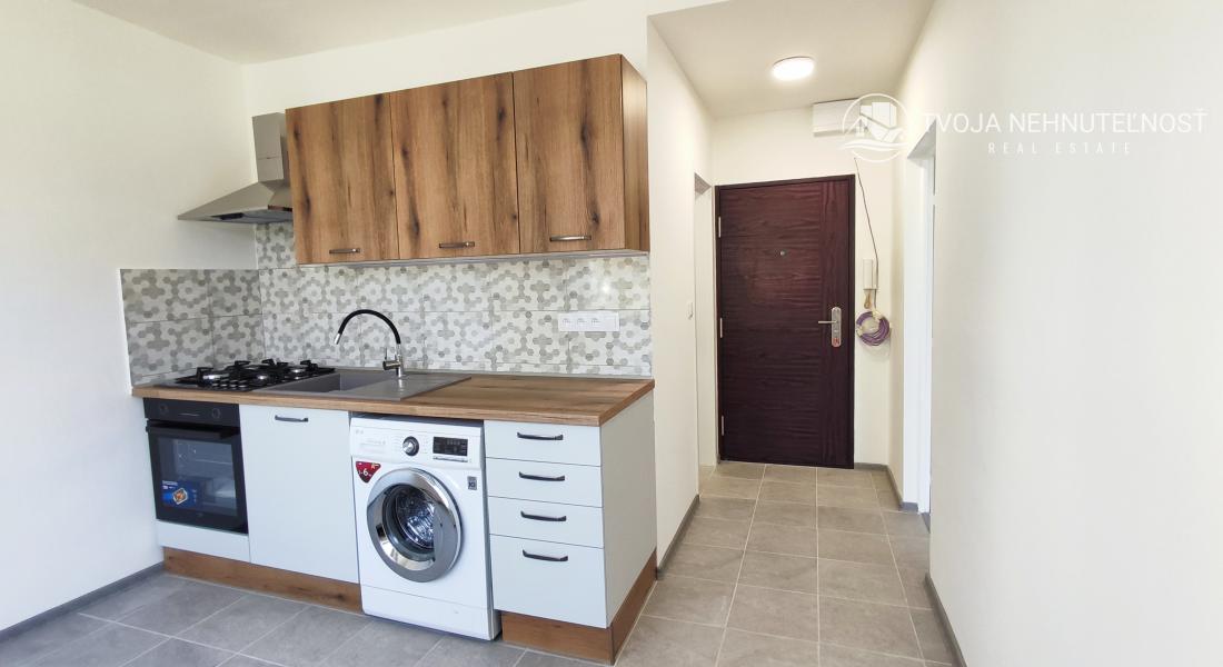 PRENAJATÝ DO 1.5.2026.....Slnečný 1 izbový byt 32 m2, Mukačevská, na dlhodobý prenájom, čiastočne zariadený