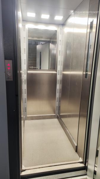 Prenajatý do 1.11.2026....Slnečný 2 izbový byt s nádhernym výhľadom na les, zariadený