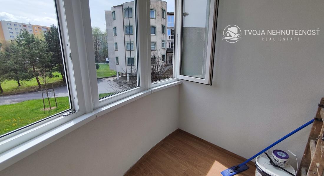 Prenajatý do 1.6.2026....Exkluzívny 2 izbový byt s loggiou pre náročnejších, Tekeľova ulica Ľubotice-Sekčov