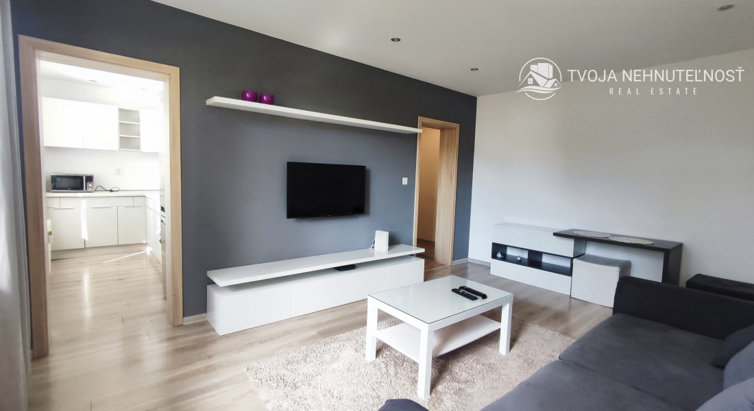 Prenajatý do 1.11.2026.... 2 izbový byt Levočská ulica, po kompletnej rekonštrukcii, zariadený