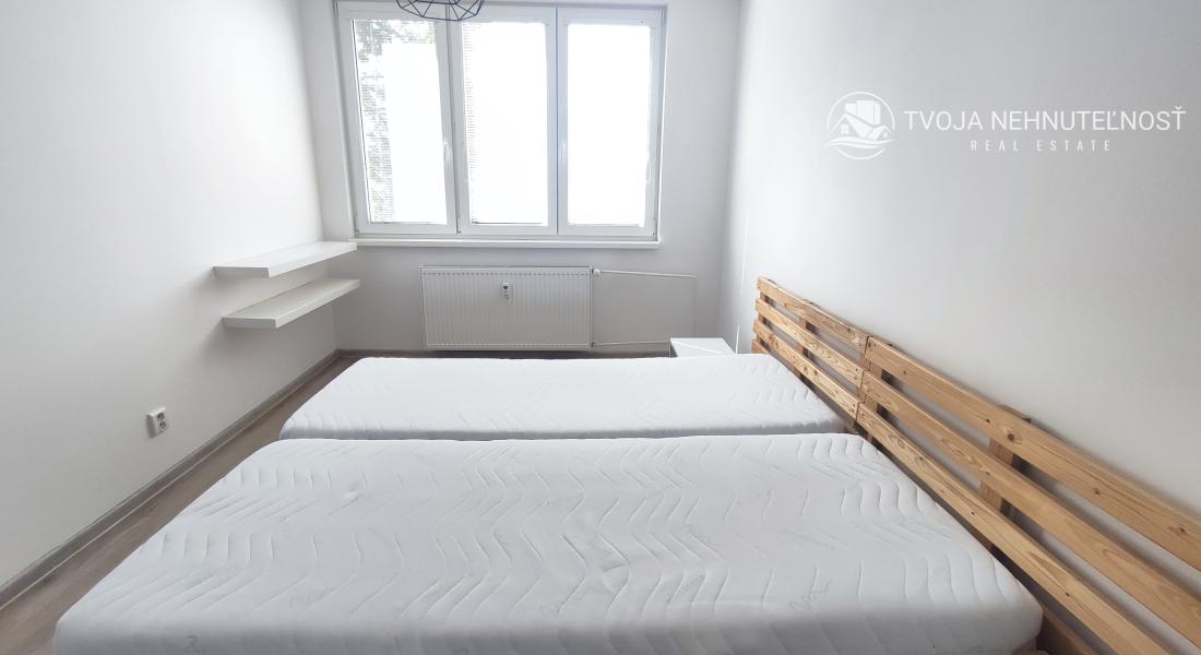 Prenajatý do 1.11.2026.... 2 izbový byt Levočská ulica, po kompletnej rekonštrukcii, zariadený