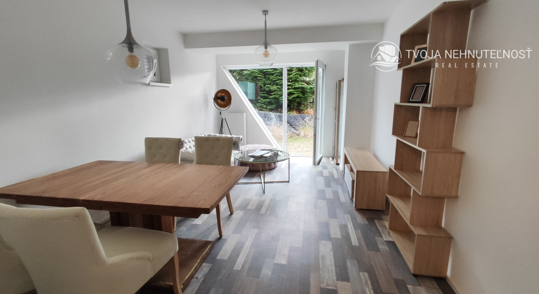 Prenajatý do 31.5.2026....Krásny samostatný 2,5 izbový byt v nájomnom dome Kvetná ulica Prešov