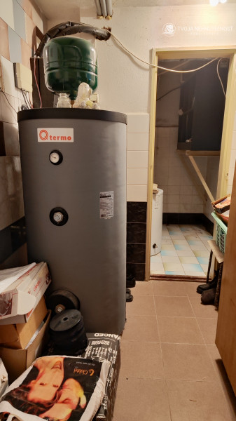 Perspektívny 5 izbový rodinný dom s garážou a prístreškom pre auto, Ľubotice, rovinatý pozemok 600 m2, podpivničený