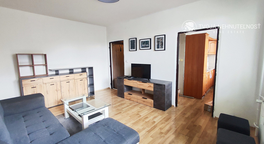 Voľný ihneď.... Vyhľadávaný 1 izbový byt s balkónom blízko centra