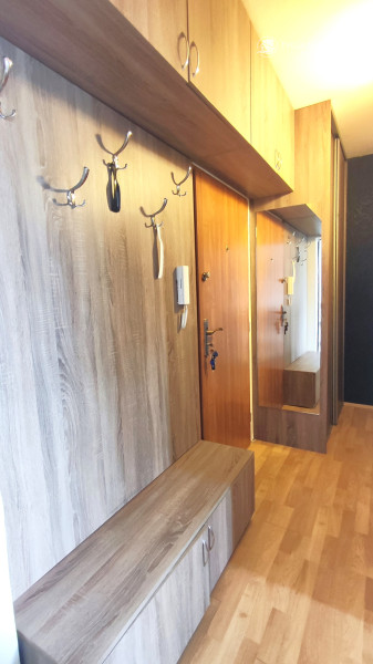 Voľný ihneď.... Vyhľadávaný 1 izbový byt s balkónom blízko centra