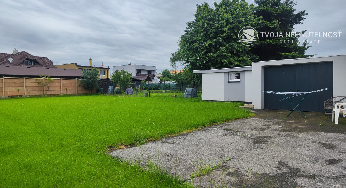 Lukratívne prenajatý investičný rodinný dom s dvomi bytmi Ľubotice, možnosť výstavby ďalšieho domu