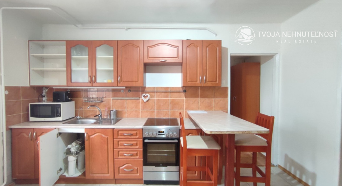 Na predaj tehlový 2 izbový byt s balkónom v blízkosti OC NOVUM, aktuálne prenajatý