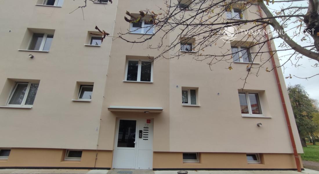 Na predaj tehlový 2 izbový byt s balkónom v blízkosti OC NOVUM, aktuálne prenajatý