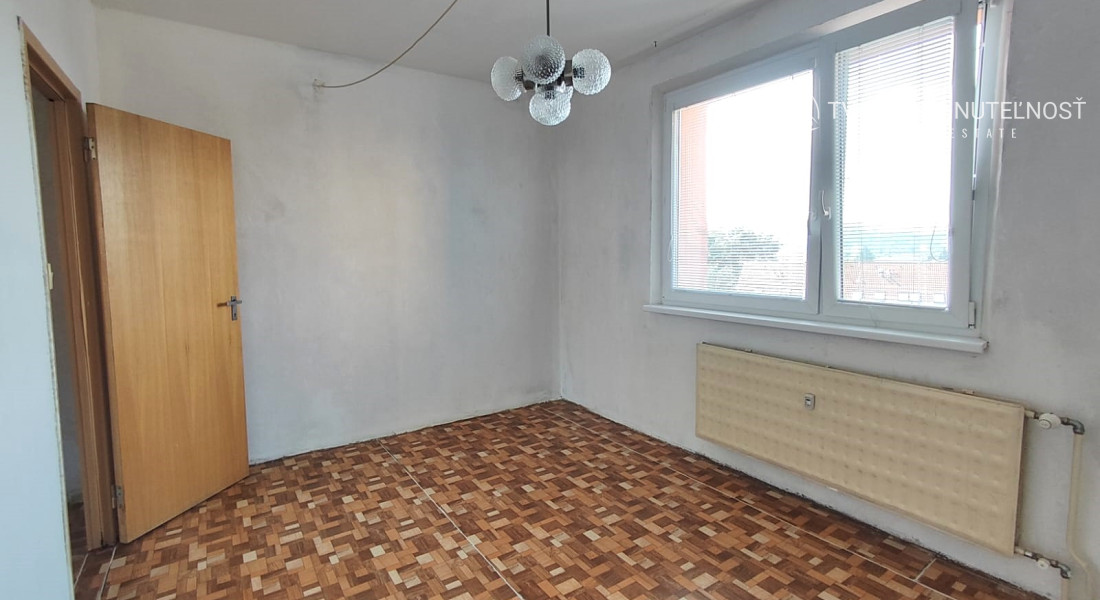 REZERVOVANÝ .... Veľký 4 izbový byt 86 m2, Sabinovská, ihneď k dispozícii